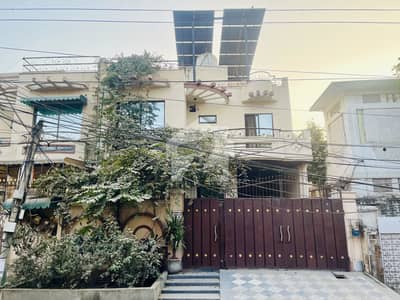 9 MARLA DOUBLE STOREY HOUSE AVAILABLE FOR SALE