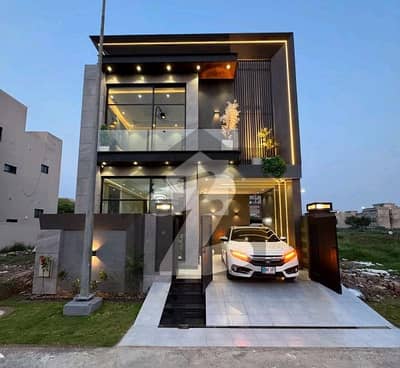 5 Marla Brand New Luxurious Class House for Rent Walking Distance from Park