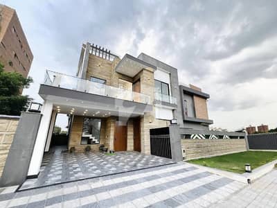10 MARLA BRAND NEW DECENT HOUSE FOR SALE IN BAHRIA TOWN