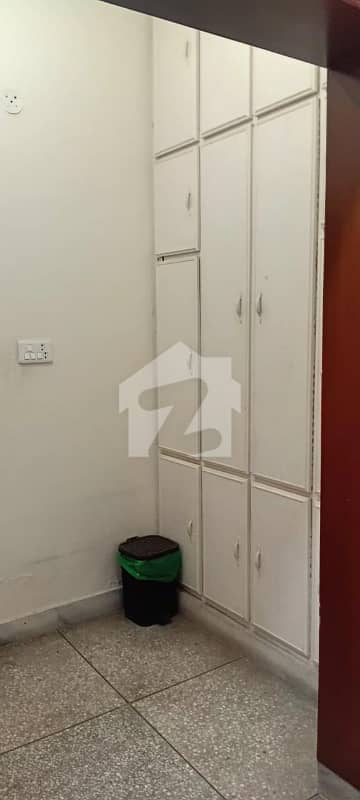 1 kanal House for sale in DHA phase 1 K Block near to park prime location