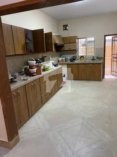 گلشنِ اقبال - بلاک 10 گلشنِ اقبال,گلشنِ اقبال ٹاؤن,کراچی میں 3 کمروں کا 16 مرلہ زیریں پورشن 1.5 لاکھ میں کرایہ پر دستیاب ہے۔