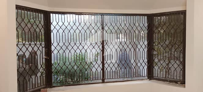 12-Marla 03-Bedroom Facing Park House Available For Sale In Askari-9, Lahore