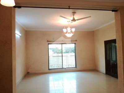 10-Marla 04 Bedrooms House Available For Sale In Askari 10 Lahore Cantt