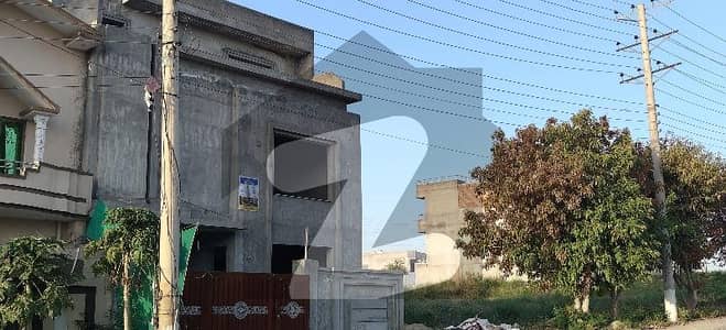 پنجاب گورنمنٹ سرونٹ ہاؤسنگ فاؤنڈیشن (پی جی ایس ایچ ایف) راولپنڈی میں 7 کمروں کا 7 مرلہ مکان 2.2 کروڑ میں برائے فروخت۔ پنجاب گورنمنٹ سرونٹ ہاؤسنگ فاؤنڈیشن (پی جی ایس ایچ ایف) راولپنڈی میں 7 کمروں کا 7 مرلہ مکان 2.2 کروڑ میں برائے فروخت۔