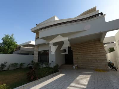 Aesthetic House Of 1100 Square Yards For sale Is Available