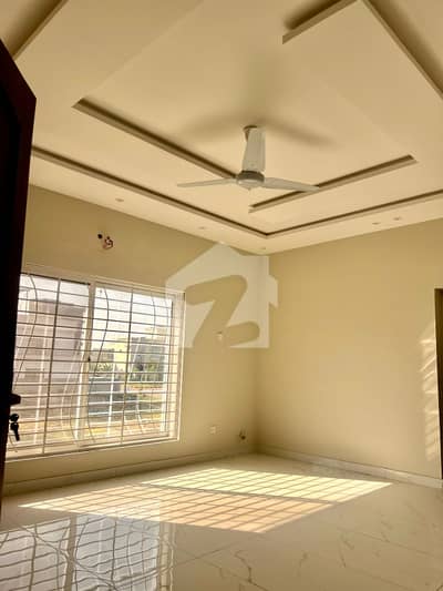 20 Marla House Available For Sale In DHA 3 Sector B