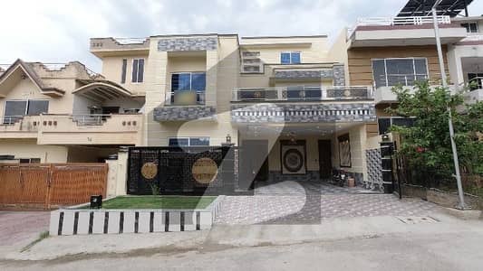 Spacious Prime Location House Is Available For Sale In Ideal Location Of Jinnah Gardens Phase 1