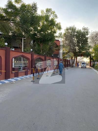 Plot for sale in Punjabi Saudagaran Phase1 Sector 25A, scheme 33