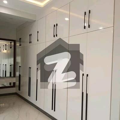 BEAUTIFUL LOCATIONS HOUSE FOR RENT IN OUTSTANDING VIEW