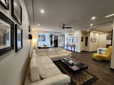 2 Bed For Sale In Gulberg Lahore