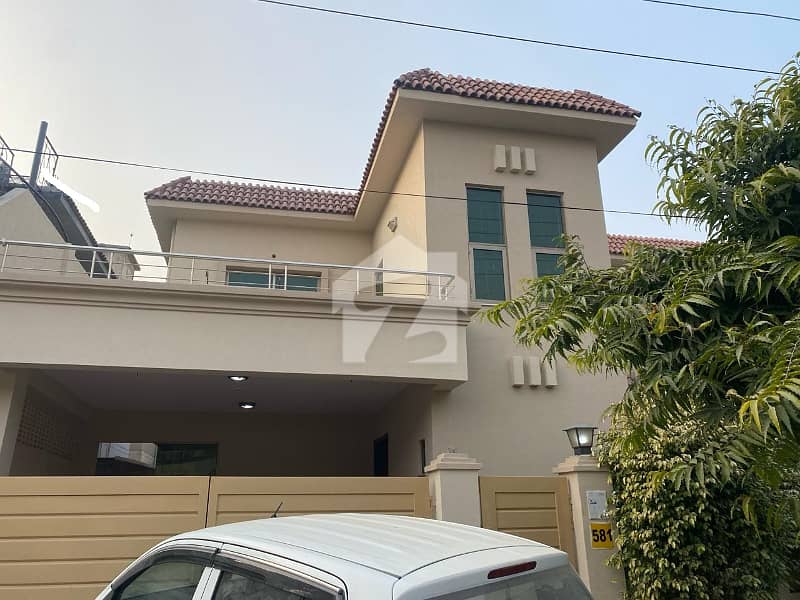 10 MARLA 4 BEDROOMS SD HOUSE AVAILABLE FOR SALE 10 MARLA 4 BEDROOMS SD HOUSE AVAILABLE FOR SALE