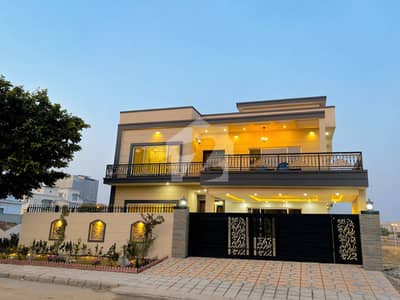 1 Kanal Modren House For Sale At Very Reasonable Price