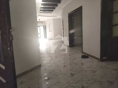 Executive Lodges 1 Kanal Portion For Rent
