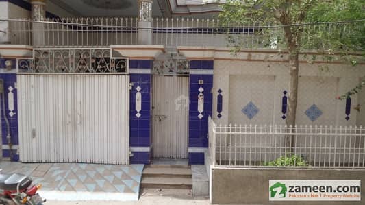 House Is Available For Sale On Jhang Road
