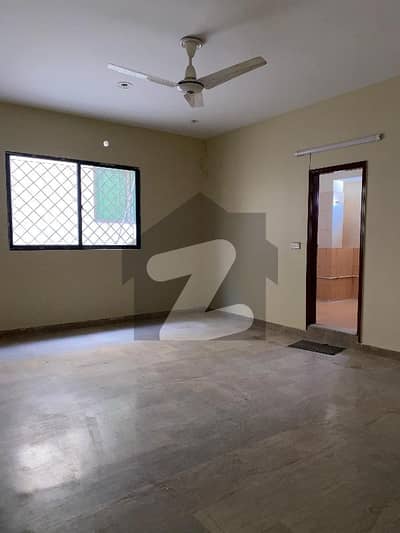 3 bed drawing dining on 1st floor