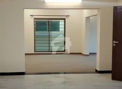 Luxurious Beautiful Brig House 375 Sq Yards Luxurious Beautiful Brig House 375 Sq Yards