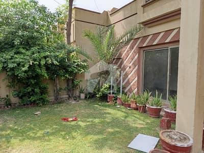 8 Marla House In Eden Avenue Extension