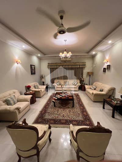 BEAUTIFUL LOCATION 2 SIDE CORNER HOUSE FOR SALE