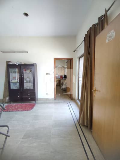 1 Kanal Beautiful Upper Portion Available For Rent On Top Location Of DHA Phase 4