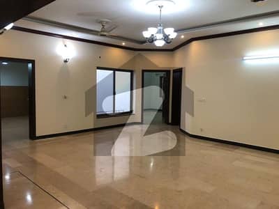 40x80 Upper Portion Available For Rent In G13 40x80 Upper Portion Available For Rent In G13