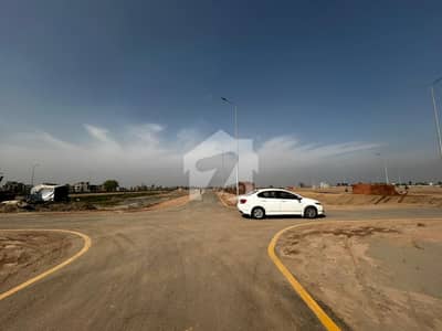 10 Marla Plot For Sale In Parkview City Lahore
