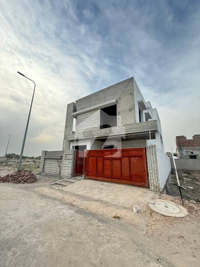 Grey Structure 10 Marla House For Sale In DHA Phase 1 - Sector B1 Multan
