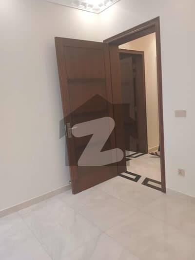 10 Marla Luxary House In Lake City Lahore