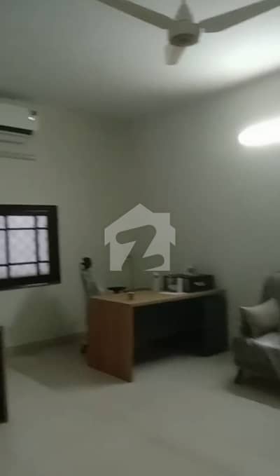 پی ای سی ایچ ایس بلاک 2 پی ای سی ایچ ایس,جمشید ٹاؤن,کراچی میں 6 کمروں کا 1 کنال مکان 8.0 لاکھ میں کرایہ پر دستیاب ہے۔
