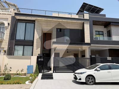 10 MARLA ELEGANT AND FULLY MAINTAINED SUPER HOT LOCATED BUNGALOW IS AVAILABLE IN BANKERS AVENUE BLOCK E, LAHORE.