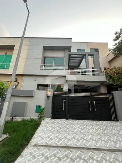 5 Marla Like New House For Rent