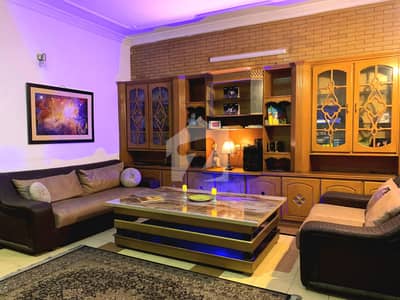 10 MARLA FURNISHED PORTION WITH BEAUTIFUL FURNITURE AVAILABLE FOR RENT