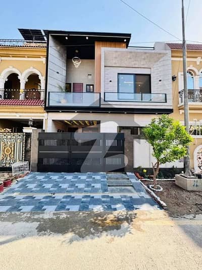 5 Marla Luxury House For Sale In Park View City Lahore