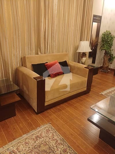 1 Kanal Slightly Used Bungalow with Basement Central Location