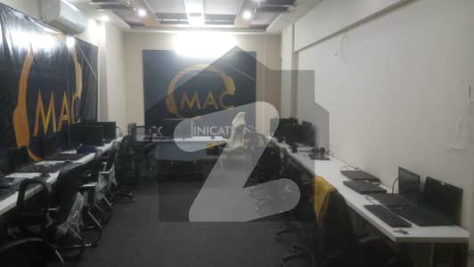 420 COMMERCIAL OFFICE FOR RENT IN JAUHAR KINGS TRADE CENTER