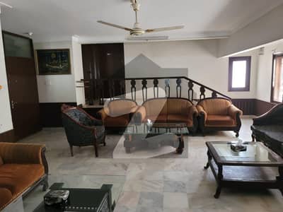 سول لائنز ڈیفینس,حیدر آباد میں 6 کمروں کا 1 کنال مکان 15.0 کروڑ میں برائے فروخت۔