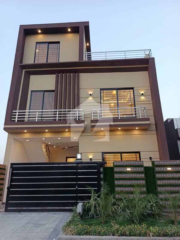 5 Marla House Faisal Town For Sale 5 Marla House Faisal Town For Sale