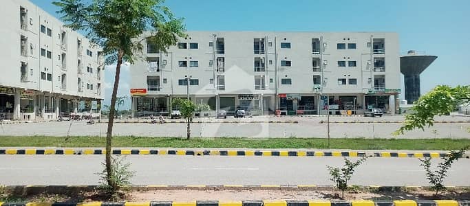 Phaf Officer Residencia Kurri Road  3rd For Sale 3rd Floor 3 Bed Rooms 2 Bathrooms Tv Lounge Kitchen Electricity Water. All Facilities Of Life Available