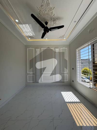 7 Marla Full House Available For Rent In Bahria Town Phase 8 Rawalpindi