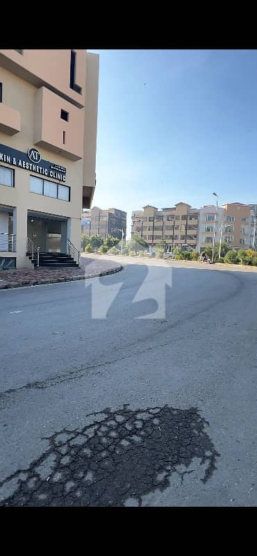 بحریہ سپرنگ نارتھ بحریہ ٹاؤن فیز 7,بحریہ ٹاؤن راولپنڈی,راولپنڈی میں 8 مرلہ عمارت 15.5 کروڑ میں برائے فروخت۔ بحریہ سپرنگ نارتھ بحریہ ٹاؤن فیز 7,بحریہ ٹاؤن راولپنڈی,راولپنڈی میں 8 مرلہ عمارت 15.5 کروڑ میں برائے فروخت۔