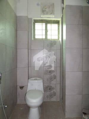 12 Marla 4 Bed Flat For Rent In Askari 11 -Sector B, Lahore