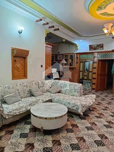 سادی ٹاؤن - بلاک 2 سعدی ٹاؤن,سکیم 33,کراچی میں 4 کمروں کا 5 مرلہ مکان 1.6 کروڑ میں برائے فروخت۔ سادی ٹاؤن - بلاک 2 سعدی ٹاؤن,سکیم 33,کراچی میں 4 کمروں کا 5 مرلہ مکان 1.6 کروڑ میں برائے فروخت۔