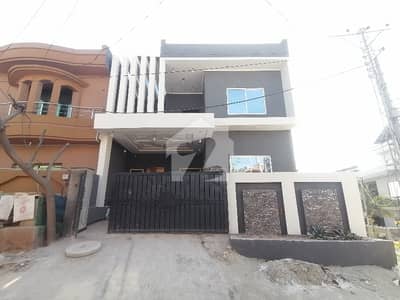گلشن آباد سیکٹر 1 گلشن آباد,راولپنڈی میں 7 کمروں کا 10 مرلہ مکان 3.7 کروڑ میں برائے فروخت۔ گلشن آباد سیکٹر 1 گلشن آباد,راولپنڈی میں 7 کمروں کا 10 مرلہ مکان 3.7 کروڑ میں برائے فروخت۔