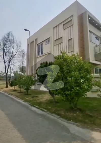 6 Marla Corner House For Rent F-Block (Near Hospital)