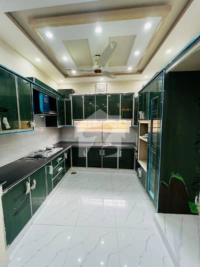 1 KANAL LIKE BRAND NEW LUXURY UPPER PORTION FOR RENT IN TALHA BLOCK BAHRIA TOWN LAHORE