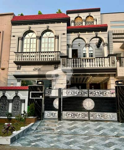 بحریہ ٹاؤن جناح بلاک بحریہ ٹاؤن سیکٹر ای,بحریہ ٹاؤن,لاہور میں 3 کمروں کا 5 مرلہ مکان 2.4 کروڑ میں برائے فروخت۔ بحریہ ٹاؤن جناح بلاک بحریہ ٹاؤن سیکٹر ای,بحریہ ٹاؤن,لاہور میں 3 کمروں کا 5 مرلہ مکان 2.4 کروڑ میں برائے فروخت۔