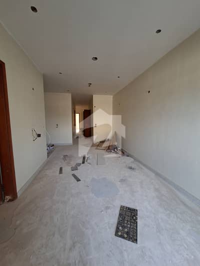 3 Bed Dd 2nd floor with roof Newly Built Unit In Block 2 Pechs
