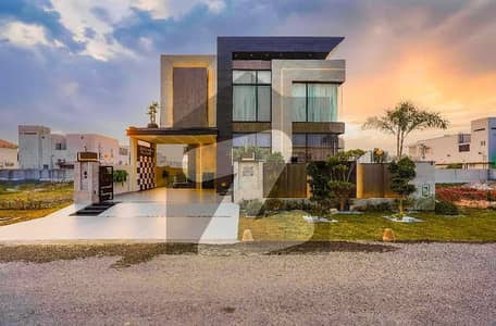 1 Kanal Top Quality Build Luxurious Beautiful Ultra Modern Design Villa Full Furnished With Basement For Sale In DHA Lahore Phase 7 Prime Location