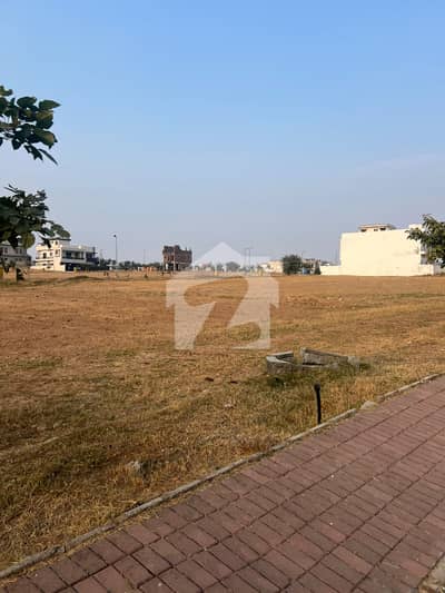 بحریہ ٹاؤن فیز 8 ۔ سیکٹر ایف - 2 بحریہ ٹاؤن فیز 8,بحریہ ٹاؤن راولپنڈی,راولپنڈی میں 10 مرلہ رہائشی پلاٹ 70.0 لاکھ میں برائے فروخت۔ بحریہ ٹاؤن فیز 8 ۔ سیکٹر ایف - 2 بحریہ ٹاؤن فیز 8,بحریہ ٹاؤن راولپنڈی,راولپنڈی میں 10 مرلہ رہائشی پلاٹ 70.0 لاکھ میں برائے فروخت۔