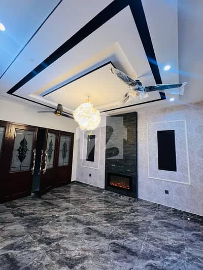 10 Marla Modern House is up for sale