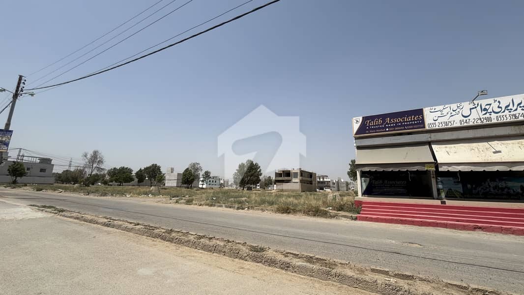 SADI GARDEN PLOTS AVAILABLE FOR SALE SADI GARDEN PLOTS AVAILABLE FOR SALE